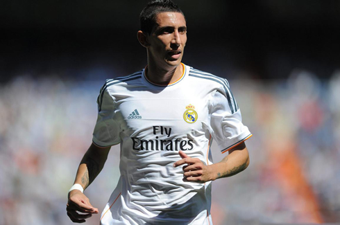 708-angel-di-maria-playing-for-real-madrid-in-2013-2014